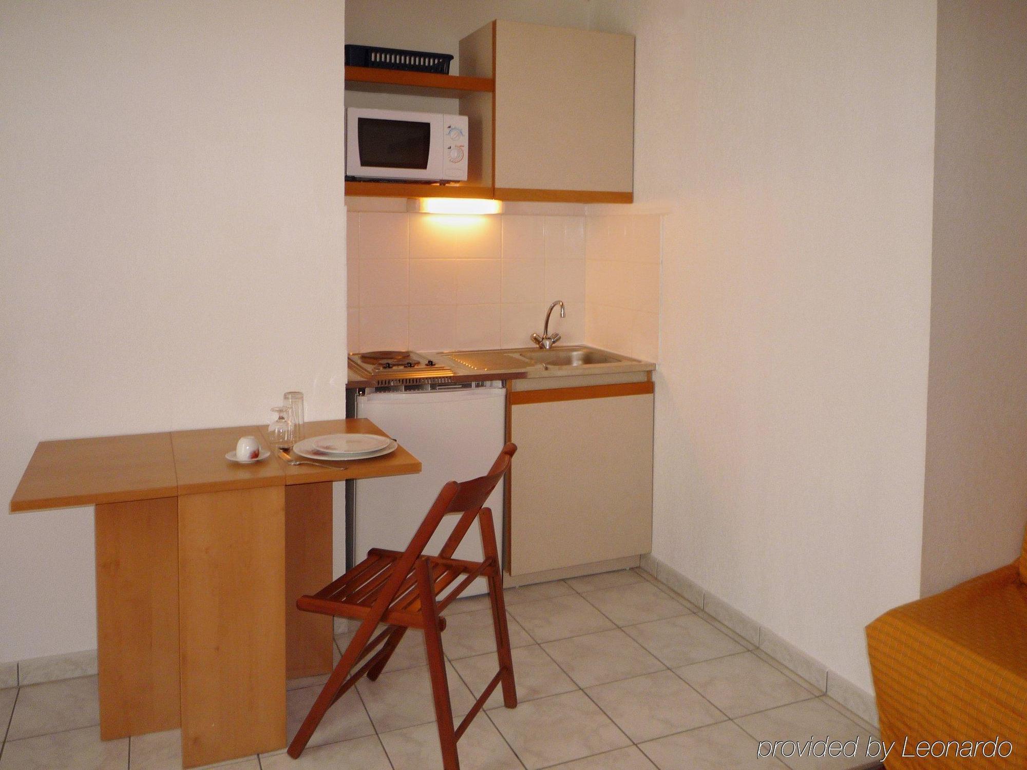 אפרטהוטל Sejours & Affaires Nantes La Beaujoire חדר תמונה